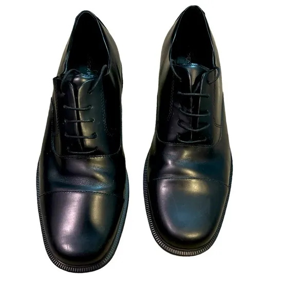 Rockport M1708 cap toe black leather oxfords with tie strings EUC like new
