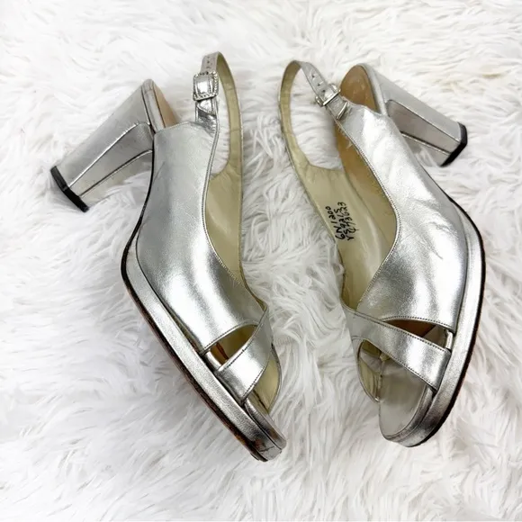 Roger Vivier Metallic Peep Toe Slingback Block Heel Sandals