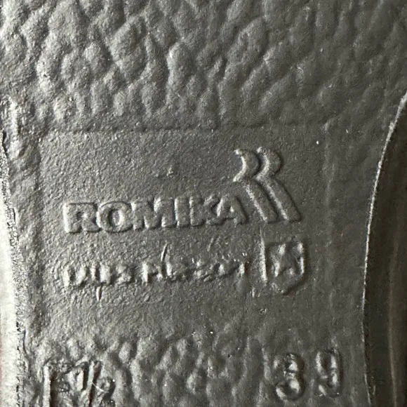 ROMIKA Mokasso 304 Black Leather Comfort Slip On Clogs Size 8-8.5 NWOT in Box