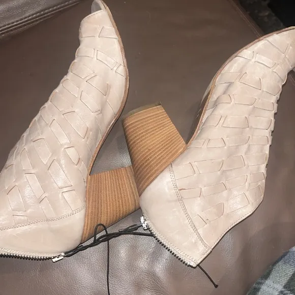 Ron White Sandal Heel Mules Open Toe Woven Size 41