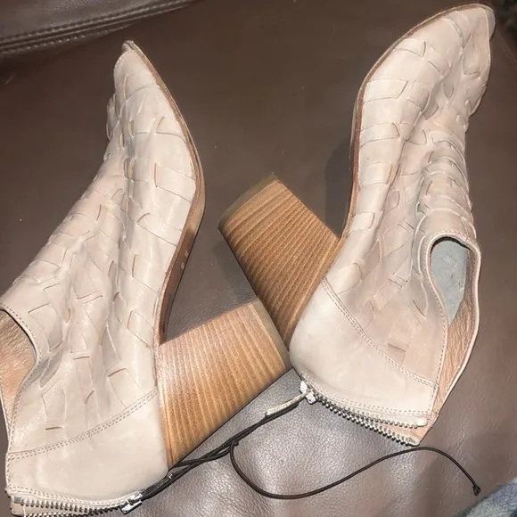 Ron White Sandal Heel Mules Open Toe Woven Size 41