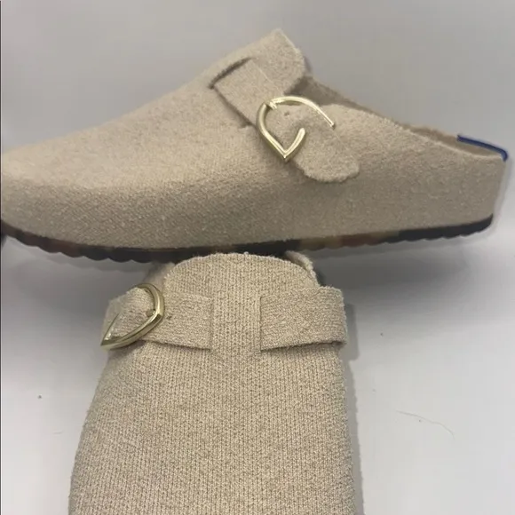 Rothy's The Buckle ClogEverDreamy Footbed™ Comfort