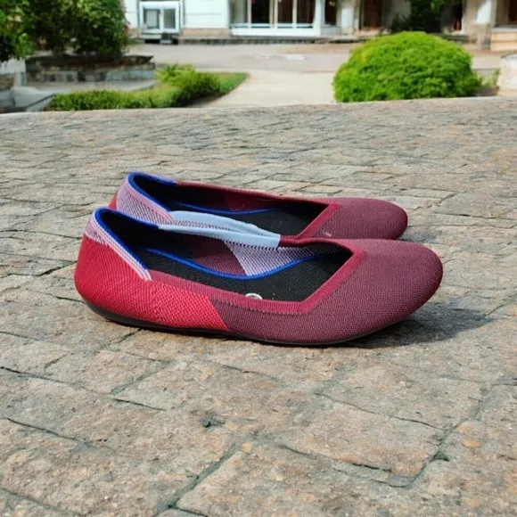 Rothy's The Flat Round Toe Slip On Ballet Flat Shoes Red Blue Women’s 8.5 $125