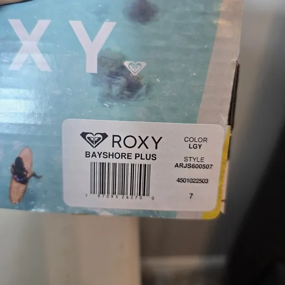Roxy Bayshore Plus Gray Knit Sneakers Size 7 NWT