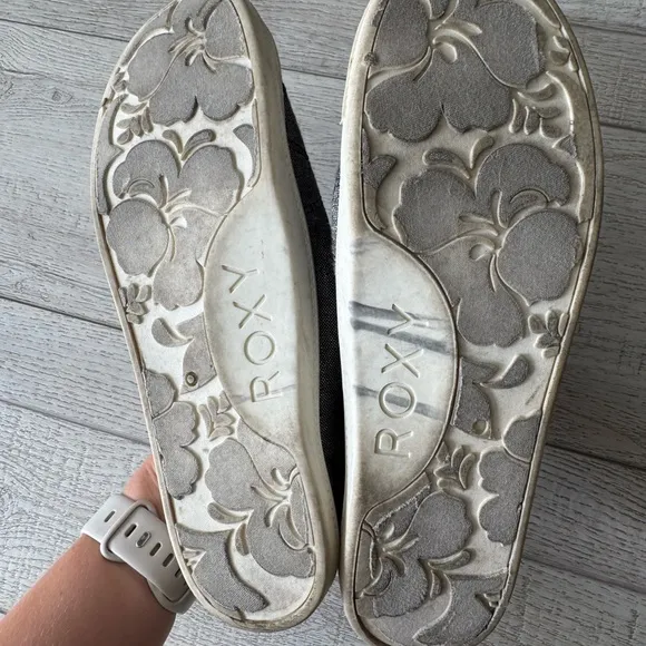 Roxy Shoreline Slip-on Sneakers