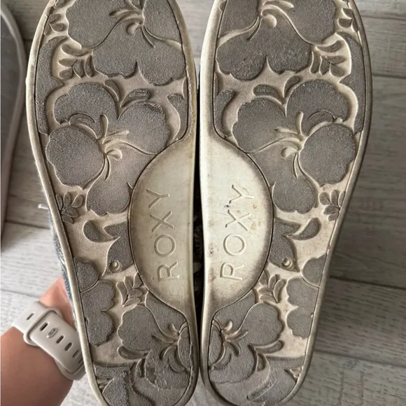 Roxy Shoreline Slip-on Sneakers