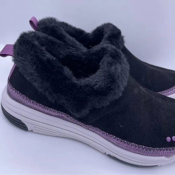 Ryka wide suede water-repellent faux fur slip on sneaker shoes women Size 7W