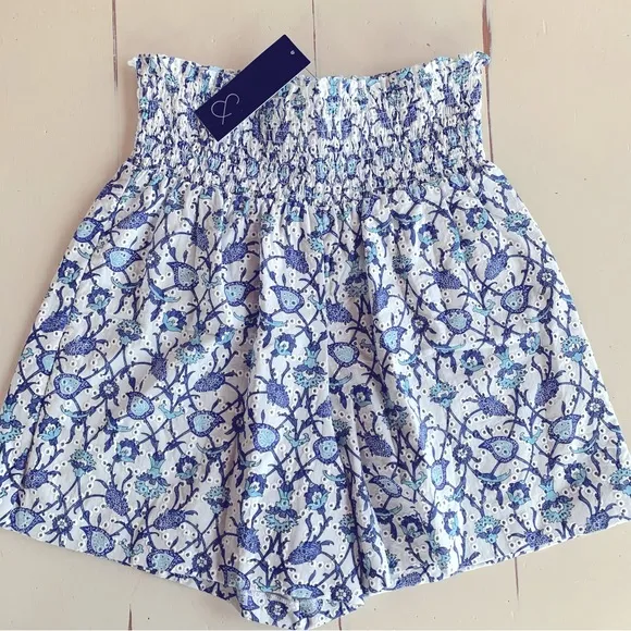 Sachin   Babi Blue Floral Women's Shorts Size Small - High Waist Eyelet Shorts
