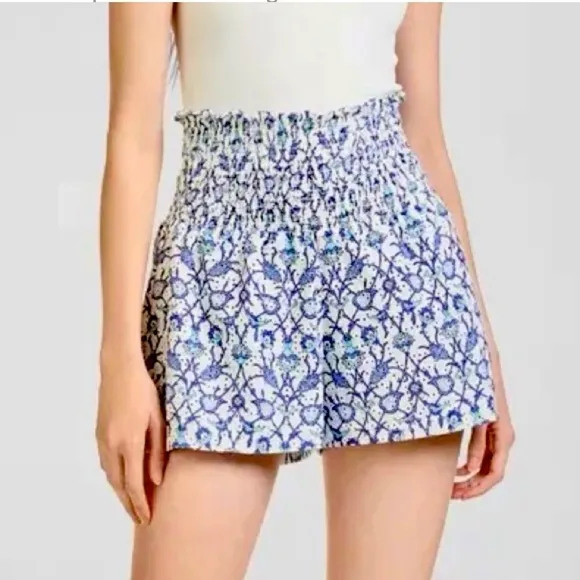 Sachin   Babi Blue Floral Women's Shorts Size Small - High Waist Eyelet Shorts