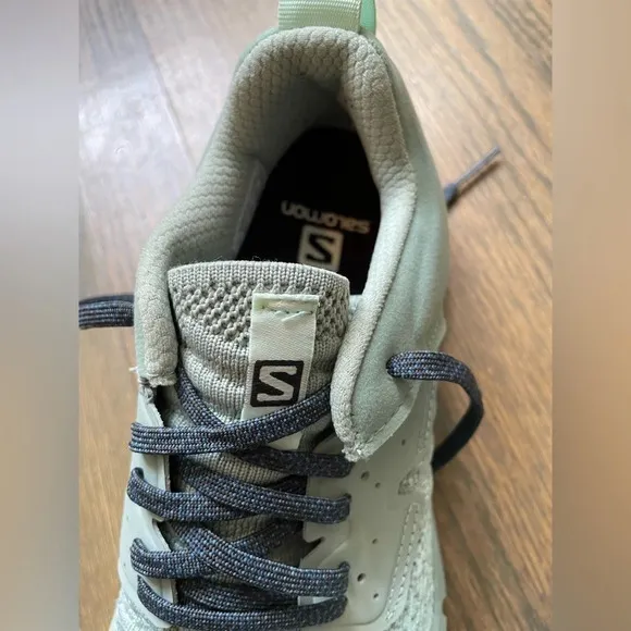 Salomon Predict Soc Road running shoes woman’s size 7