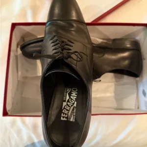 Salvatore Ferragamo Black Leather Oxford Shoes
