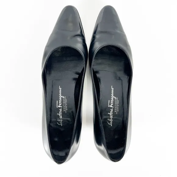 Salvatore Ferragamo Black Leather Pumps Acrylic Tortoise Kitten Heel Women 8.5 B