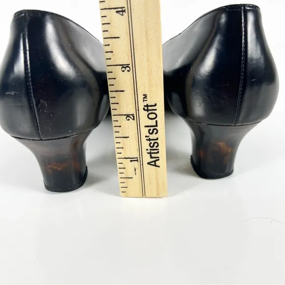 Salvatore Ferragamo Black Leather Pumps Acrylic Tortoise Kitten Heel Women 8.5 B