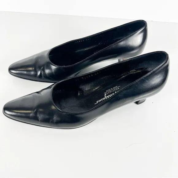 Salvatore Ferragamo Black Leather Pumps Acrylic Tortoise Kitten Heel Women 8.5 B