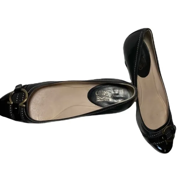 Salvatore Ferragamo black leather pumps