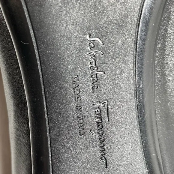 Salvatore Ferragamo black leather pumps