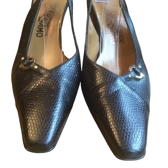 Salvatore Ferragamo Black Lizard Print  Slingback Heels Size 8.5