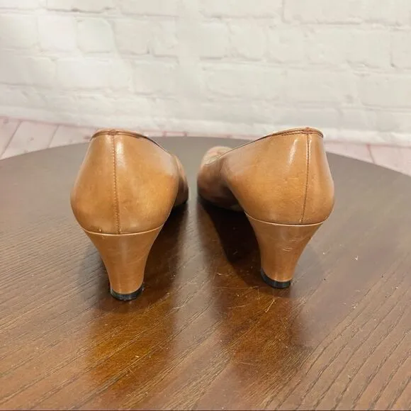 SALVATORE FERRAGAMO BRUNO MAGLI KITTEN HEELs 3 Pairs Classic Vintage Pumps 6.5AA