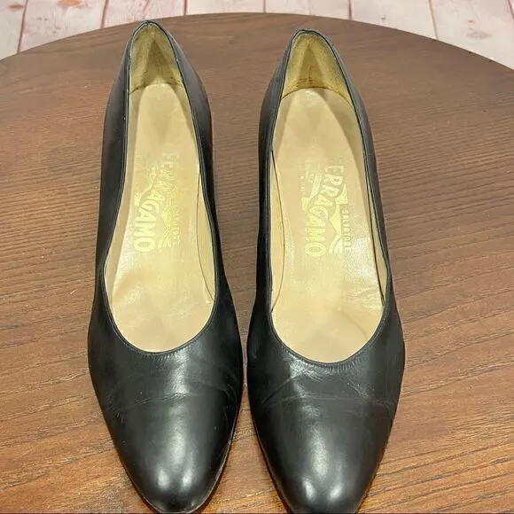 SALVATORE FERRAGAMO BRUNO MAGLI KITTEN HEELs 3 Pairs Classic Vintage Pumps 6.5AA