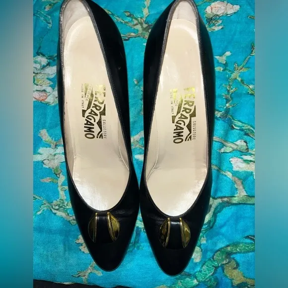 Salvatore Ferragamo Kitten Pumps Heels Black Leather Gold Accent Italy
