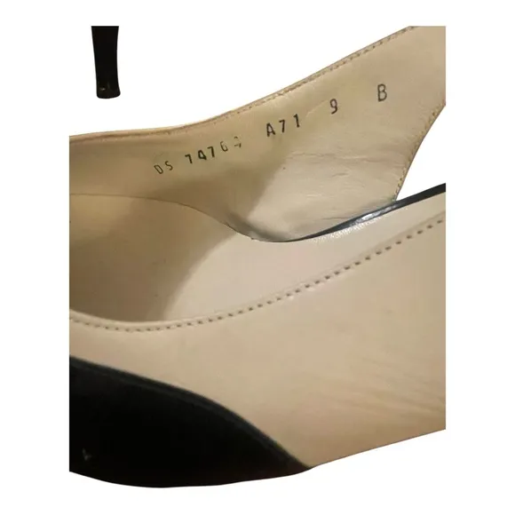 Salvatore Ferragamo Pointed Toe Patent Leather Slingback Heels Size 9