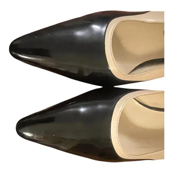 Salvatore Ferragamo Pointed Toe Patent Leather Slingback Heels Size 9