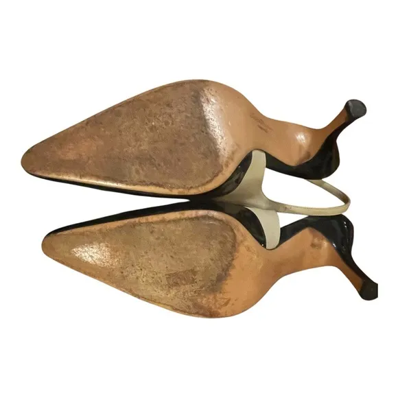 Salvatore Ferragamo Pointed Toe Patent Leather Slingback Heels Size 9