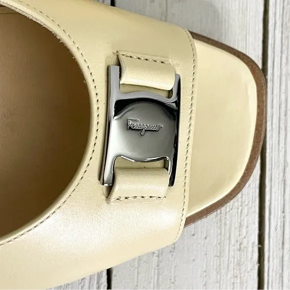 SALVATORE FERRAGAMO Renata Spago Calf Open Toe Slingback Heels