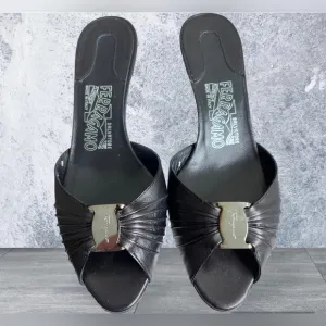 Salvatore Ferragamo Rondine Mule Kitten Heel 7b w dust bag