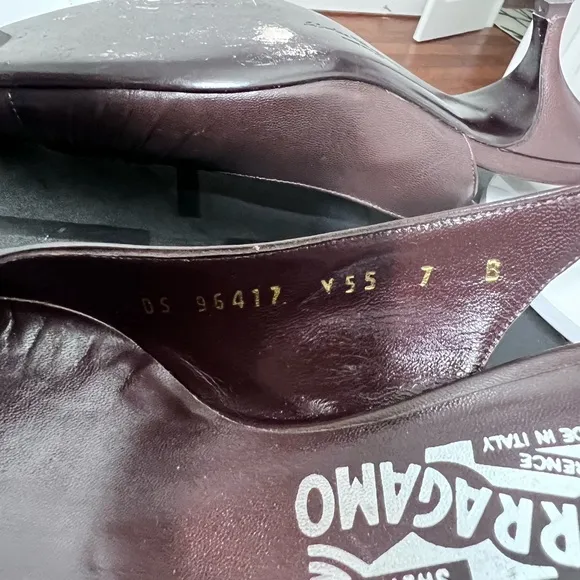 Salvatore Ferragamo Slingback heels Taiwan Fondente Kid Brown Kitten heel 7B