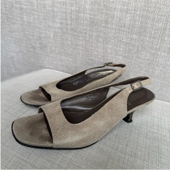 Salvatore Ferragamo Tan Slingback Heels