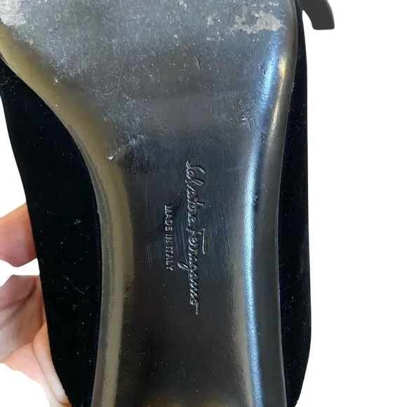 Salvatore Ferrogamo Livorno Suede Slip On Mules 9.5 Black Low Gold Heel Party