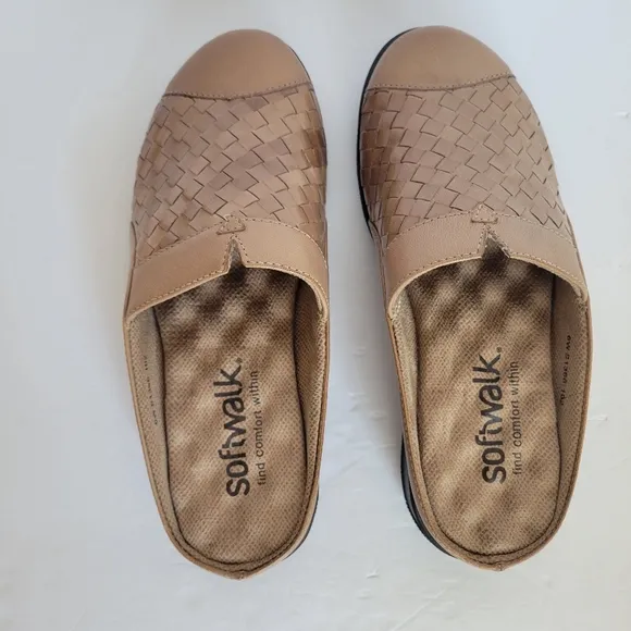 San Marcos Woven Slip on‎ leather Women's 6