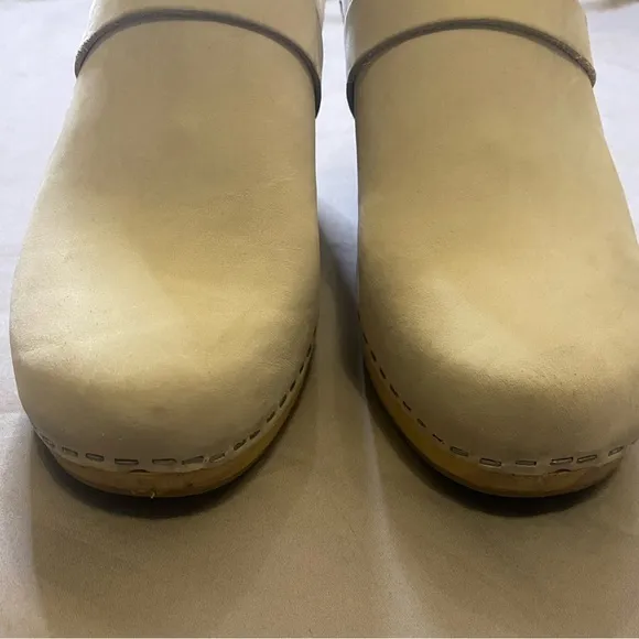 Sandgrens Too - Maya classic clog mule Size 6.5