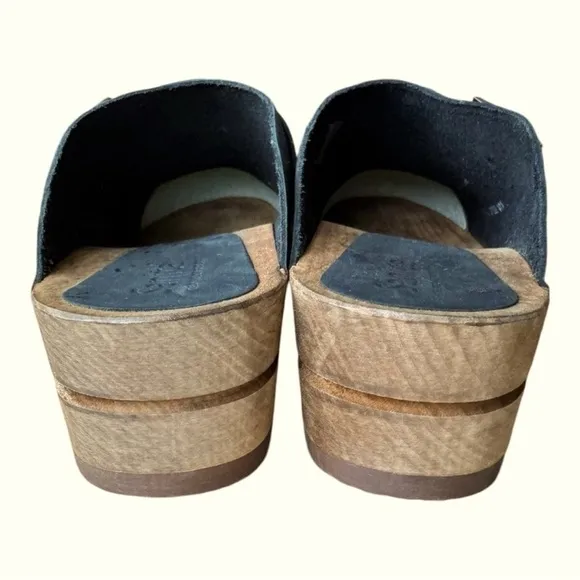 Sanita Black Leather Buckle Wood Heel Clogs Size 41 US 9.5 - 10 Mules Shoes