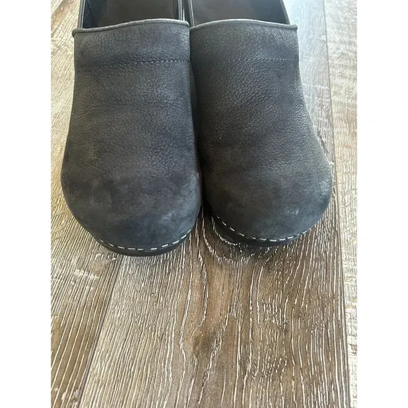 Sanita Black Leather Comfort Nursing Clogs Womens Size 42(11)