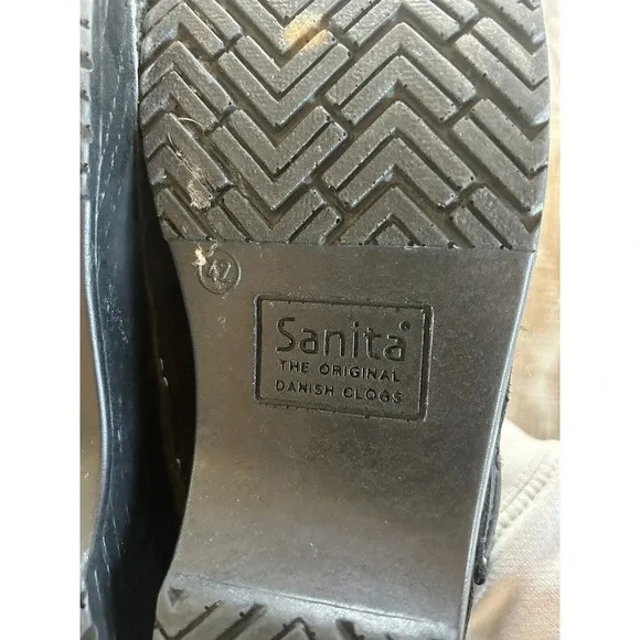 Sanita Black Leather Comfort Nursing Clogs Womens Size 42(11)