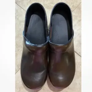 Sanita Brown Leather Men's Clogs