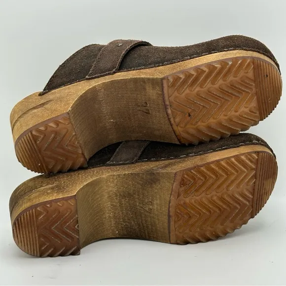 Sanita Brown Suede Oiled Leather Clogs Mules Wood Heel EU 37 US 5.5-6 Re…