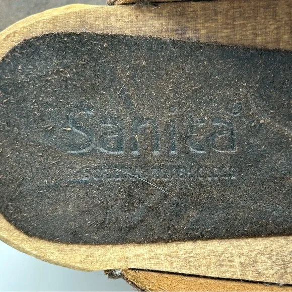Sanita Brown Suede Oiled Leather Clogs Mules Wood Heel EU 37 US 5.5-6 Re…