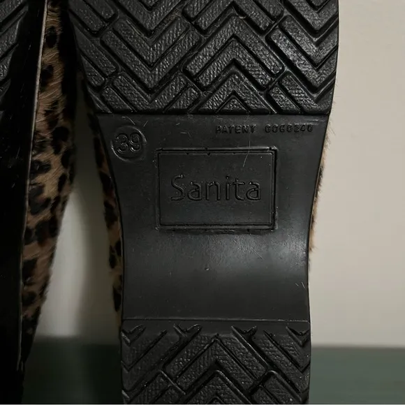 Sanita Leopard Print Clogs Size 39 (US 8-8.5) mule