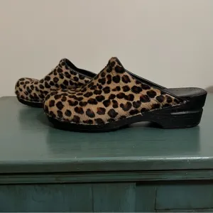 Sanita Leopard Print Clogs Size 39 (US 8-8.5) mule