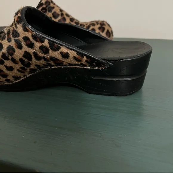 Sanita Leopard Print Clogs Size 39 (US 8-8.5) mule