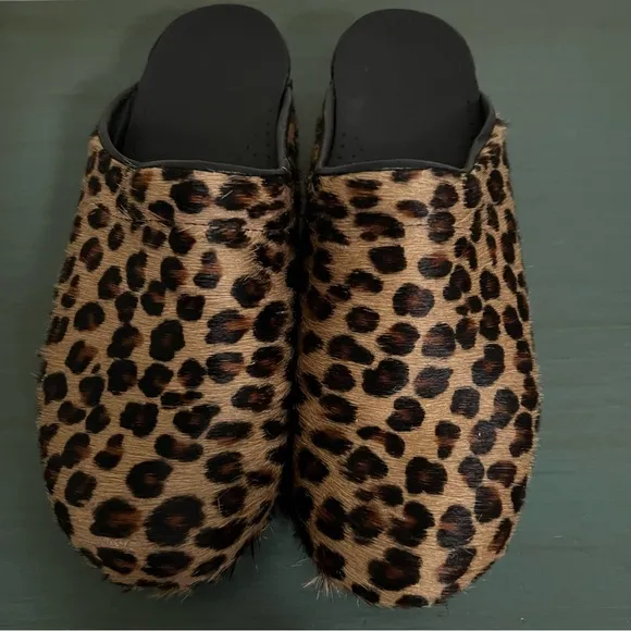 Sanita Leopard Print Clogs Size 39 (US 8-8.5) mule