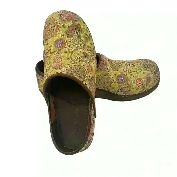 Sanita Women's Lace Floral Multicolored Slip On Comfort Clogs Shoes 37 US 6
