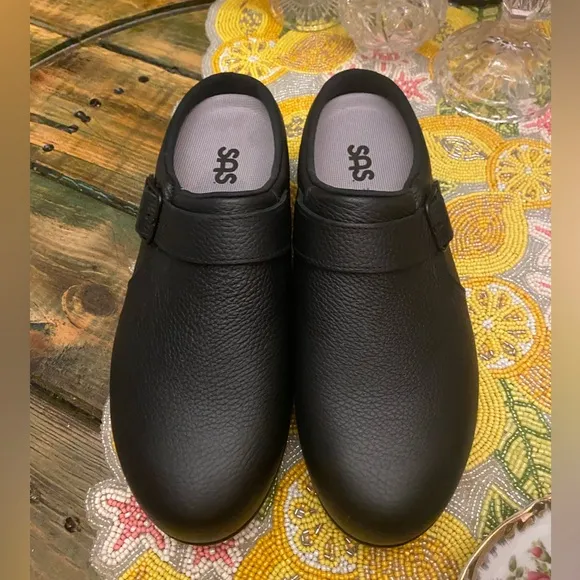 SAS Clog Non Slip Loafer In Black Pebbled Leather Size 11WW Double Wide