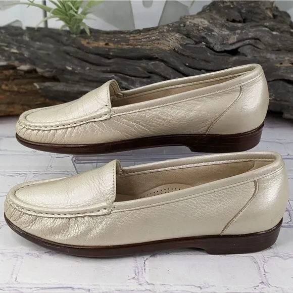SAS Simplify - Everyday Loafer - Size 7-1/2 N (Narrow)