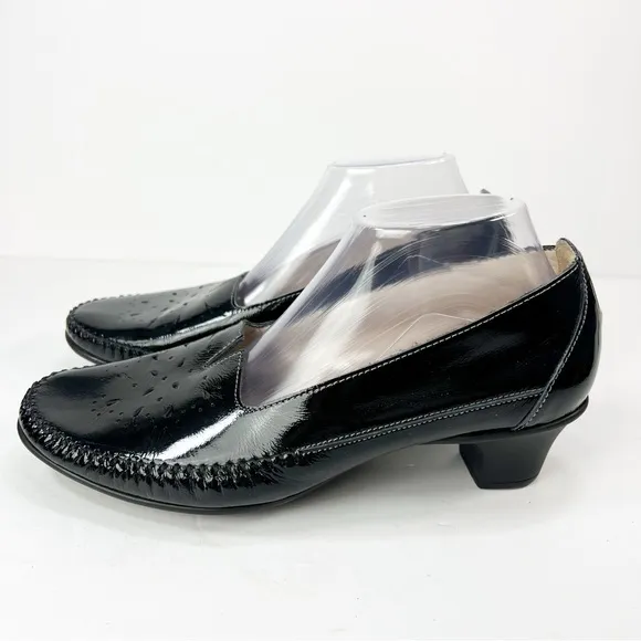 SAS Sonyo Slip On Heel Black Patent Leather size 10 Wide