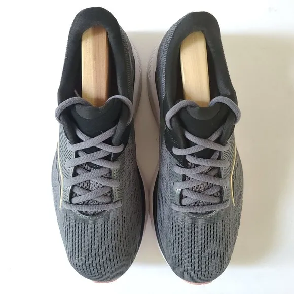 Saucony Guide 14 Womens Size 8  Gray Running Shoes Sneakers S10654-45