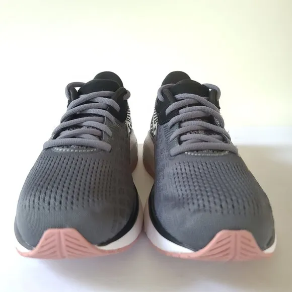 Saucony Guide 14 Womens Size 8  Gray Running Shoes Sneakers S10654-45
